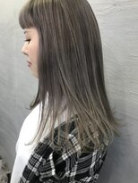 シーク(seek)&nbsp;【seek菜月】シルバーブロンド【長野 松本】