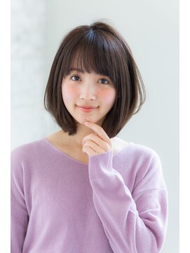 ジョエミバイアンアミ(joemi by Un ami) joemi新宿　小顔ミディアム　花野