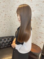 グランドライン(GRAND LINE)&nbsp;GRANDLINE 千崎聖太 理想の美髪へ　髪質改善　ロングレイヤー