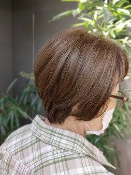 アパルトメント ジェシカ(l'appartement de Jessica) 明るめグレイカラー