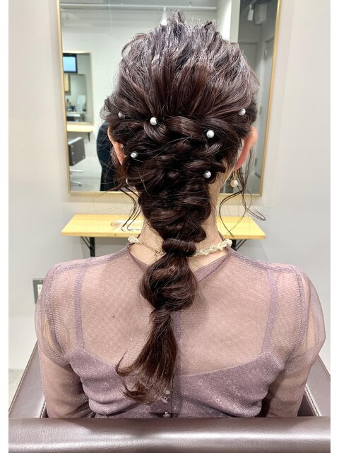 ルーズアレンジ編み込み編みおろしパーティーヘアセット