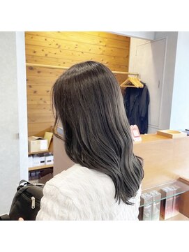 ジールサロン つくば本店 【ブリーチなし】透明感アッシュグレー
