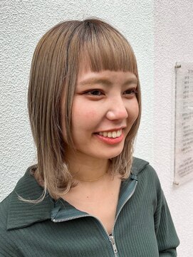櫛の屋浜口店 眉上パッツン前髪×ミディアムヘア《ラムネhairヒサマツマユミ》