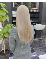 チュダック(ChuDuck)&nbsp;韓国風《ペールシルバー》ハイトーン/ケアブリーチ/ダブルカラー