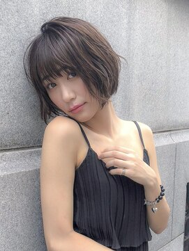 スウド(Swd) 大人可愛いショートボブ/絶壁解消/小顔/前髪あり/ひし形ショート