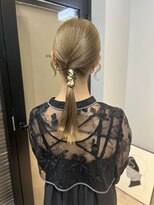 20代30代お呼ばれ大人かわいいタイトシンプル金箔アレンジ