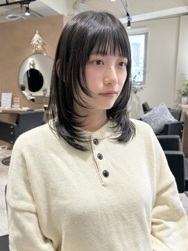 クーナバイトマト 横浜(Cuna by TOMTO) 【YUYA】レイヤーカット_ミディアムレイヤー_ダークグレージュ