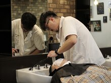 バーバーショップ ネオ セカンド(BARBERSHOP NEO2nd)の雰囲気（眉毛カットやシェービングも[宇都宮/メンズ/理容室/フェード/眉]）