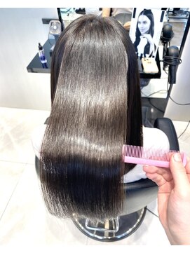 ハルキミナト ジャパン ヨコハマ(HARUKI MINATO japan YOKOHAMA) 縮毛矯正/髪質改善/美髪矯正/メゾンストレートで叶う理想の艶髪