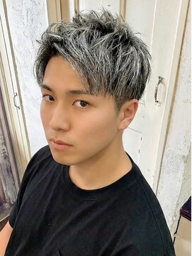 サンティエ 中央駅店(scintiller) メンズ/ブリーチ/ダブルカラー/ハイライト/バレイヤージュ