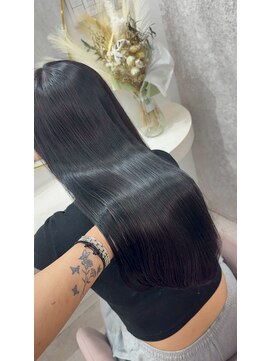 LOE【ロエ】大宮 イメチェン/アンブレラカラー/前髪/ピンクベージュ[大宮]