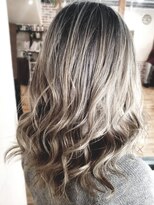 グレープバイン 港南台(GRAPEVINES)&nbsp;アッシュブラウン／セミロング