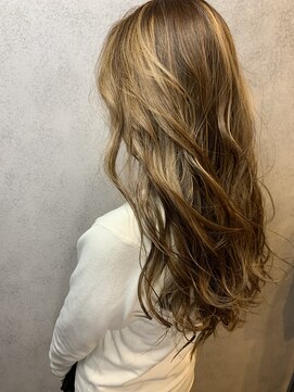 ヘアサロンM 新宿 アッシュカラー