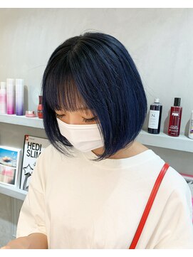 ヨーク(YOKE) 【 YOKE 】TAKUYA ネイビーブルー×ミニボブ