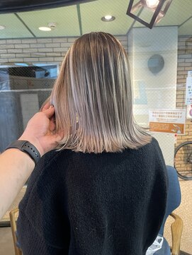 ラフ(LAFF) #バレイヤージュ#グレージュカラー#ボブウルフ#ココアベージュ