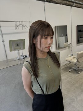 シアー(siar) オリーブベージュ