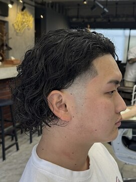 ザ アリー(The Alley) マンバンパーマ