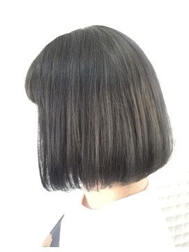 グロウトヨサキワン(GLOW TOYOSAKI ONE) ダークグレー