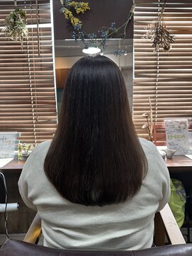 ルアン(Luan) オリーブグレージュ