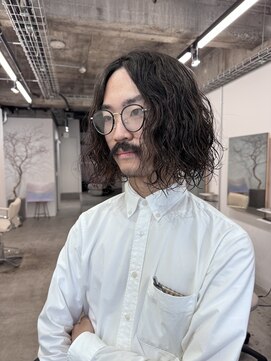 シアー(siar) スパイラルパーマ　メンズロング　ロン毛　パーマヘアー