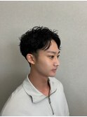 センターパート×スパイラルパーマ