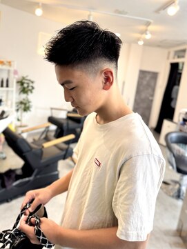 アラレ(ARARE) アップバングショート