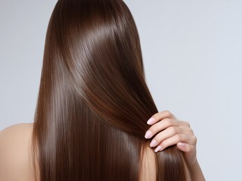 グランディールヴォーグ(GRANDIR VOGUE)の写真/あなたの髪質やお悩みに合わせた栄養成分を調合！多彩なトリートメントメニューで透明感あふれる美髪へ。