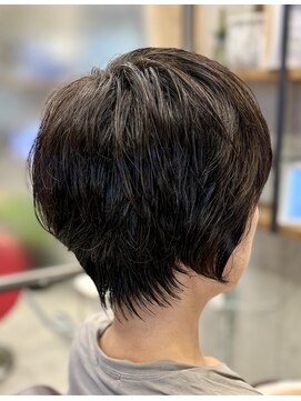 アシャベース 芦屋(asha VaSE) 20代30代40代◇レイヤーカット/ひし形シルエット