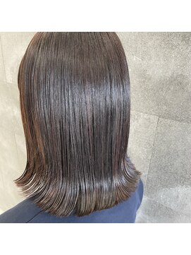 ラーミ(Raami) 【艶髪】切りっぱなしボブ