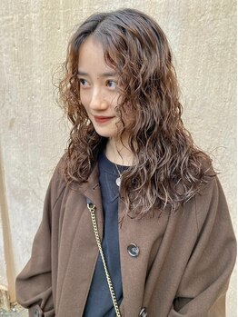 柔らか質感、レイヤーとの相性◎毎日のスタイリングが楽に、おしゃれに決まる♪【大須/上前津】