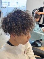 ヘアーメイク アテナ(Hair Make ATENA)&nbsp;金メッシュ×ツイストスパイラル