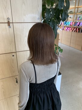 アドラーブル 万代店 (adorable) 透明感マロンベージュ◎切りっぱなしボブ×20代30代