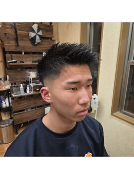 ヘアーサロンもりかわ ジェットモヒカン系ショートミドルスキンフェード