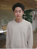 スパイキーショートソフト刈り上げ