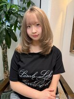 コレット 大宮(collet) ベージュ×レイヤースタイル