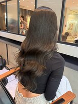 インク サカエ(inq sakae)&nbsp;透明感シアーグレージュ/艶髪ロング/レイヤーカット
