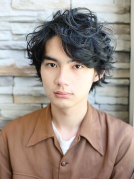 ルーツ(ROOTS) パーマ マッシュ ショート ウルフ 黒髪 ツーブロック 渋谷 ROOTS