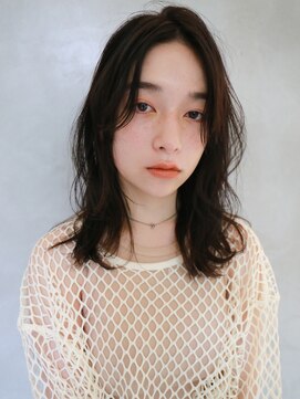 シアン(SYAN) 【清水】ゆるふわナチュラルレイヤー×ミディアム