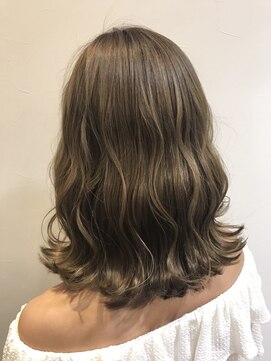 クララ カシハラ(CLALA Kashihara) ハイライト　ミントグレージュ