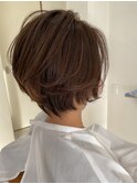 ショートヘア