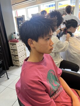 アイズ 海老名(AIZU) アップバング　ザクザクショート　スパイキーショート