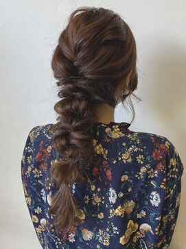 トッカ 三宮ANNEX(tocca) ヘアセット/ヘアアレンジ/結婚式お呼ばれ【石井みな】