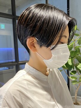 エリマ  茅ヶ崎(elima) 丸みショートヘアミルクティーベージュピンクベージュブリーチ