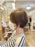 白髪ぼかしハイライトベージュカラーコンパクトショート