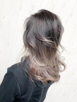 アンティア小作(ANT‘IA)&nbsp;レイヤー、バレイヤージュ