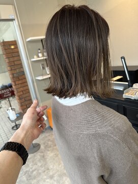 アドラーブル ココロ 新潟(adorable CoCoLo) 20代30代透明感ブラウンアッシュラフスタイルボブ