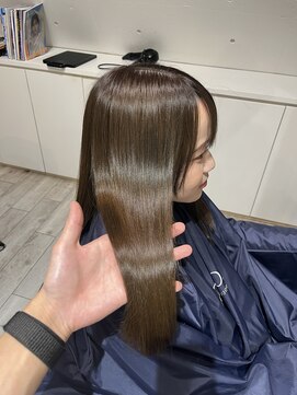 ルーツ(ROOTS) ROOTSオリジナルトリートメント！！