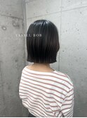 パツっと切りっぱなしボブ