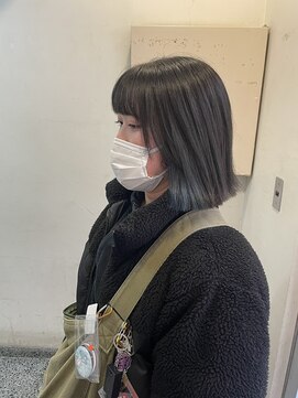 キャンバス バイ ネオリーブ 横浜西口(Canvas by neo.) きりっぱなしボブ インナーカラー ブルージュ 【miku】