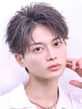 リップス 池袋(LIPPS) ツバサフェザーショート